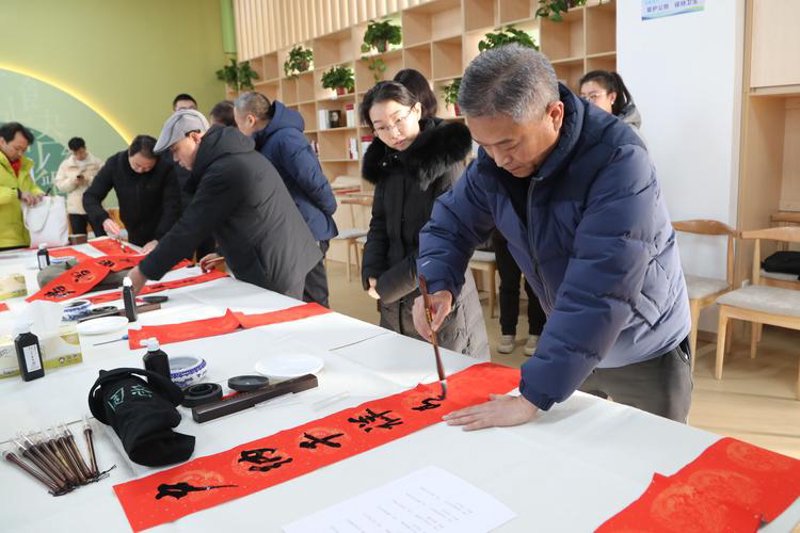 企业年会舞蹈：展现团队凝聚力的艺术形式